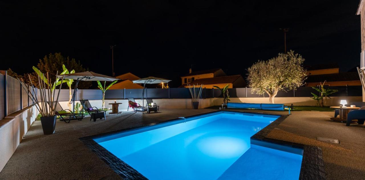 Villa Des Oliviers Sublime Villa Avec Piscine Chauffee Et Privee Et Baby Foot Bon-Encontre Exterior foto